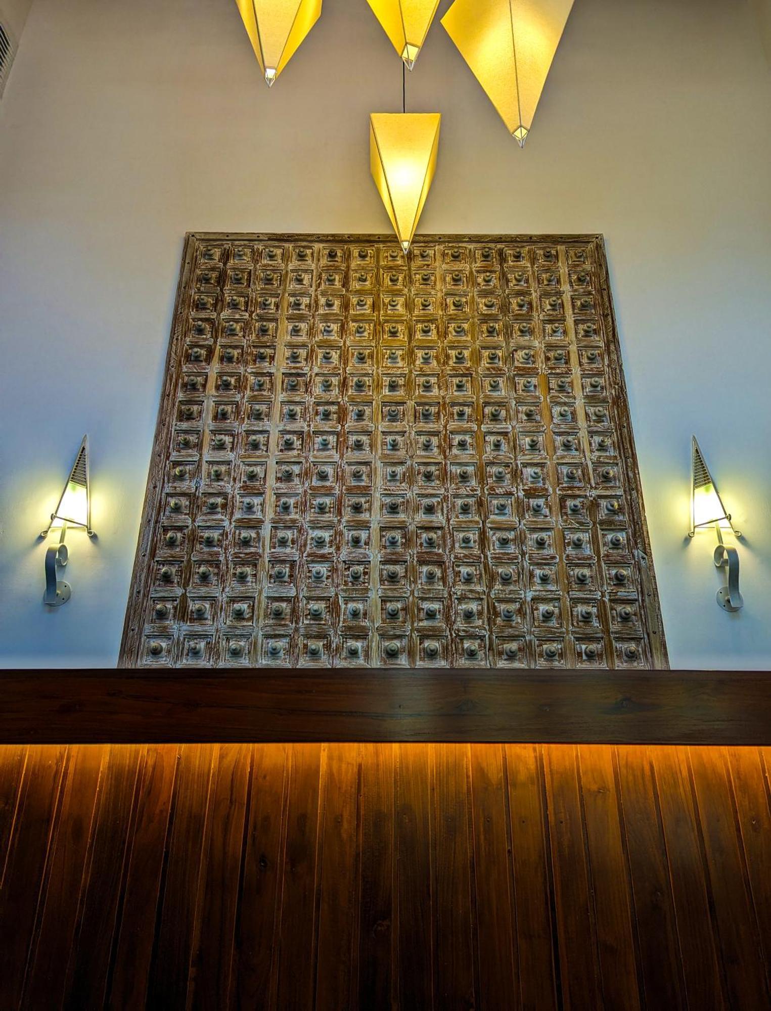 Hotel Livin Lush Luxury Retreat à Anurâdhapura Extérieur photo